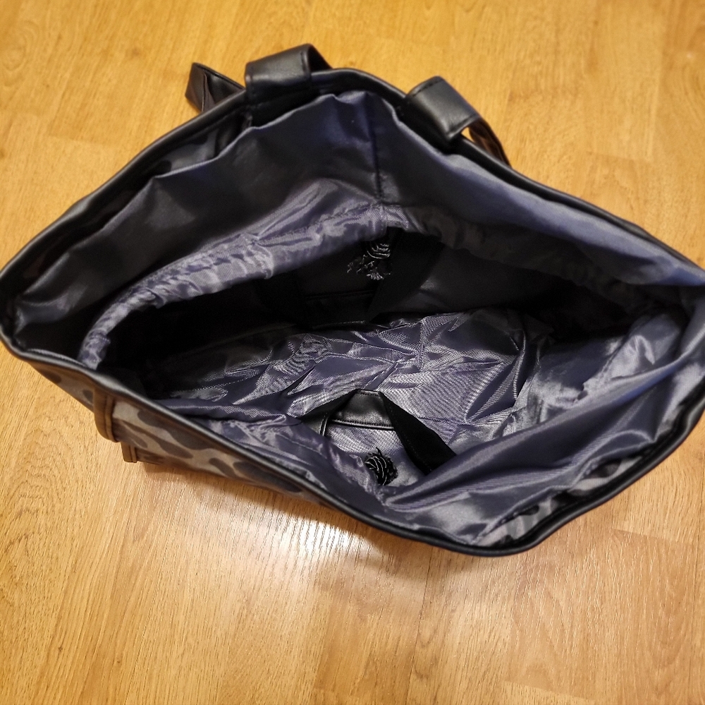 Gray Leopard Backpack/Tote NWT - image 4